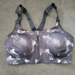 NWOT All in Motion Sports Bra